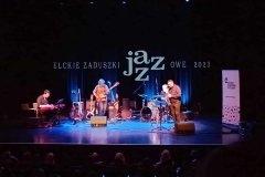 received_206428579142667